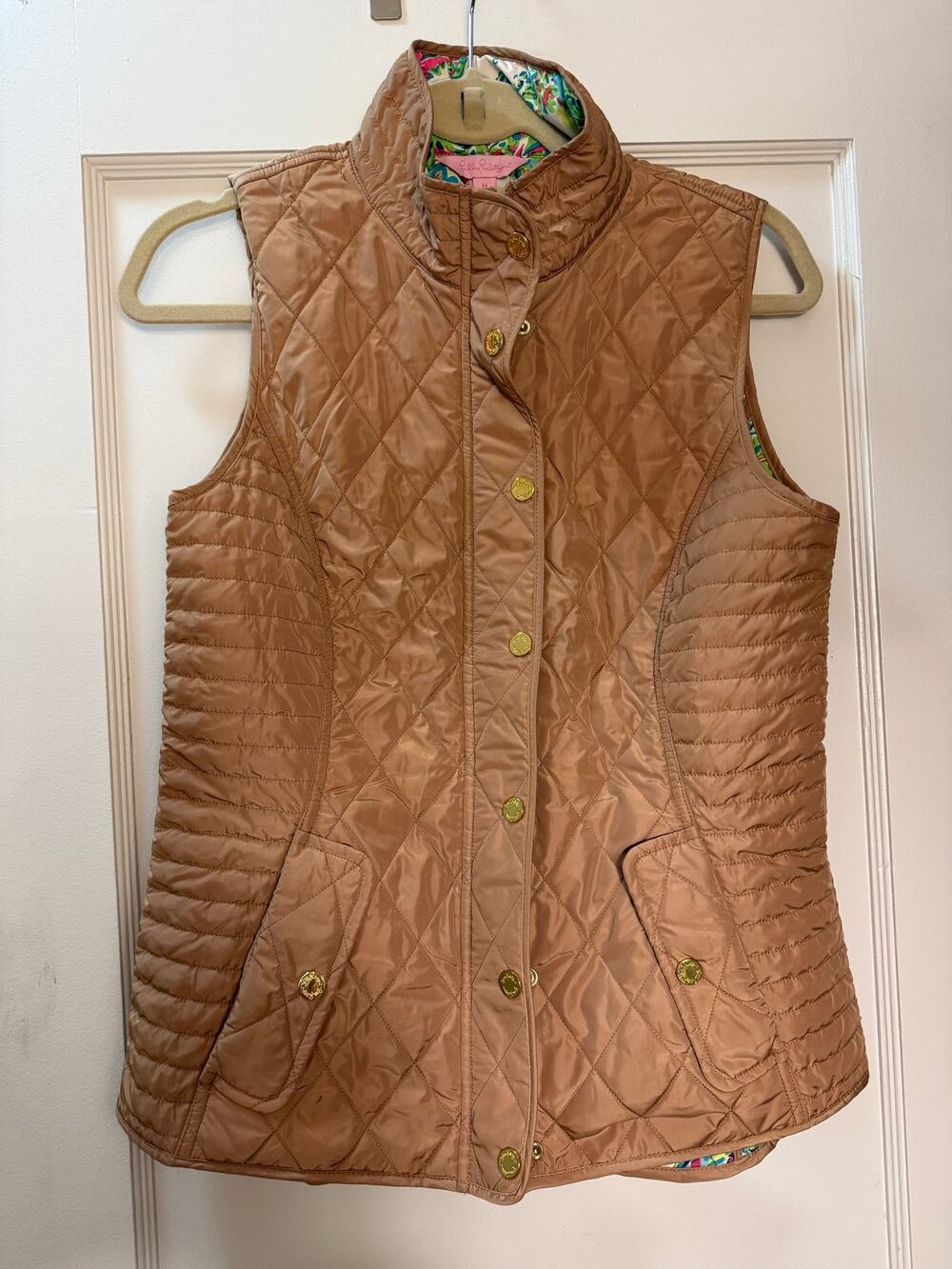 Lilly Pulitzer Reversible Quilted Puffer Vest Floral Paisley Women's
Medium